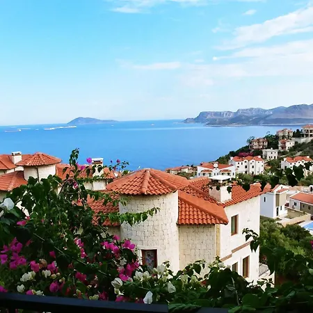 In House (adults Only) Hostel Κας
